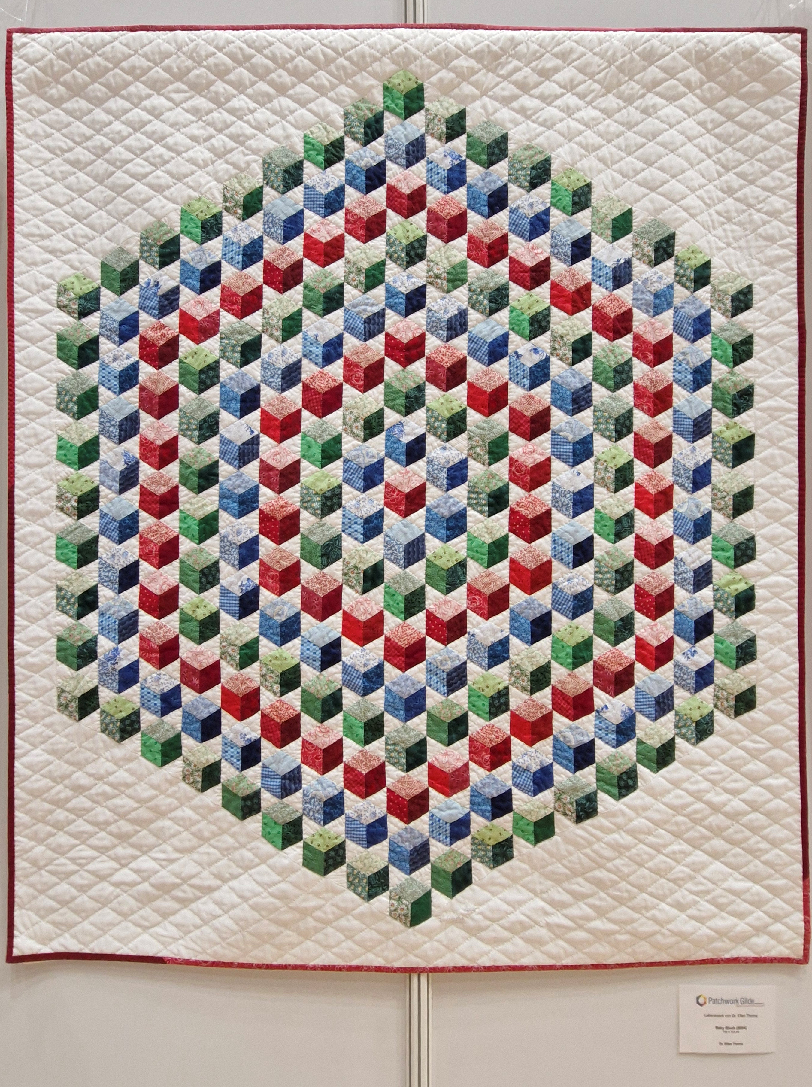 Blick in die Ausstellung - Lebenswerk von Dr. Ellen Thoma