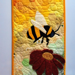 Jennifer Bargfeldt - Be(e)tween Green and Yellow