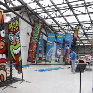 Florian Janich - Bannerinnung - Blick in Ausstellung und Kurs