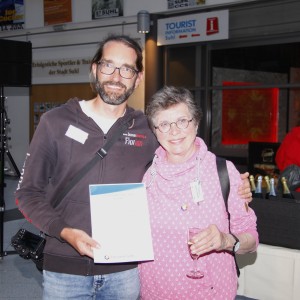 Florian Janich - Bannerinnung - Blick in Ausstellung und Kurs