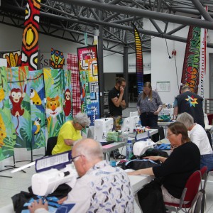 Florian Janich - Bannerinnung - Blick in Ausstellung und Kurs