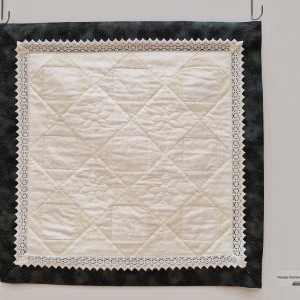 Blick in die Ausstellung - Lippetal Quilter - Weiße Schätze & Farbklecks