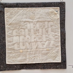 Blick in die Ausstellung - Lippetal Quilter - Weiße Schätze & Farbklecks