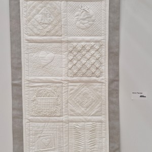 Blick in die Ausstellung - Lippetal Quilter - Weiße Schätze & Farbklecks