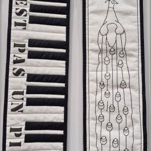 Blick in die Ausstellung - QuilThuer - ...einfach nur schwarz-weiss