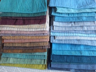 Selbstgefärbte Stoffe