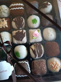 Kurs-Nr. 05-15-05: Pralinen aus Stoff nähen